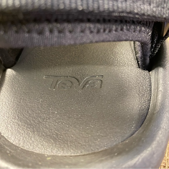 🛑SOLD🛑  Teva Black Sandals Water Sport Outdoors Tan Mens Size 11 - Picture 11 of 12